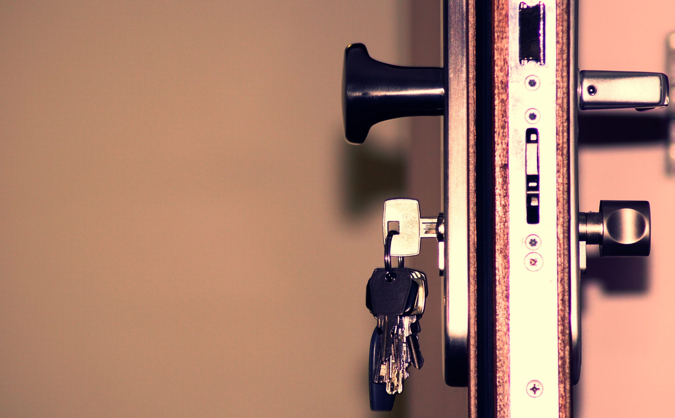 Serrure de porte avec clés pour sécurité accès